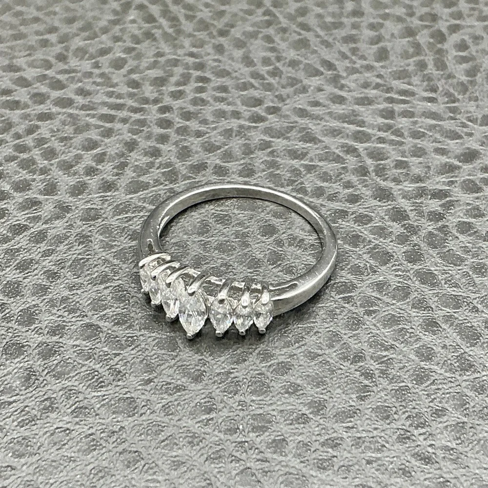 Ring Size 8 Silver Tone Marquise Clear Stones Band Cocktail Womens Jewelry